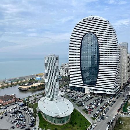 Cozy City Apartments In Orbi Batumi Eksteriør bilde